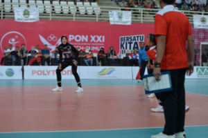 Terbang dari Korea, Megawati CS Bawa Tim Jatim Melaju ke Final Voli Putri PON XXI