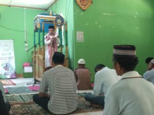 Hadianto Rasyid Jadi Khatib Salat Jumat di Masjid At Taqwa Uwentumbu