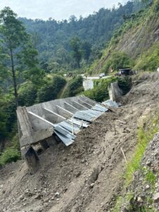 Proyek Penanganan Longsor Ruas Kebun Kopi – Nupabomba Diduga Gagal Konstruksi