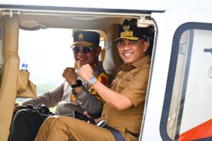 Gunakan Helikopter, Gubernur Bersama Kapolda Sulteng Tinjau PSU di Banggai