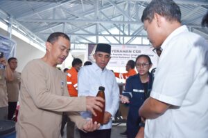 Sulteng Recycle Center ‘Sulap’ Plastik Jadi BBM untuk Petani dan Nelayan