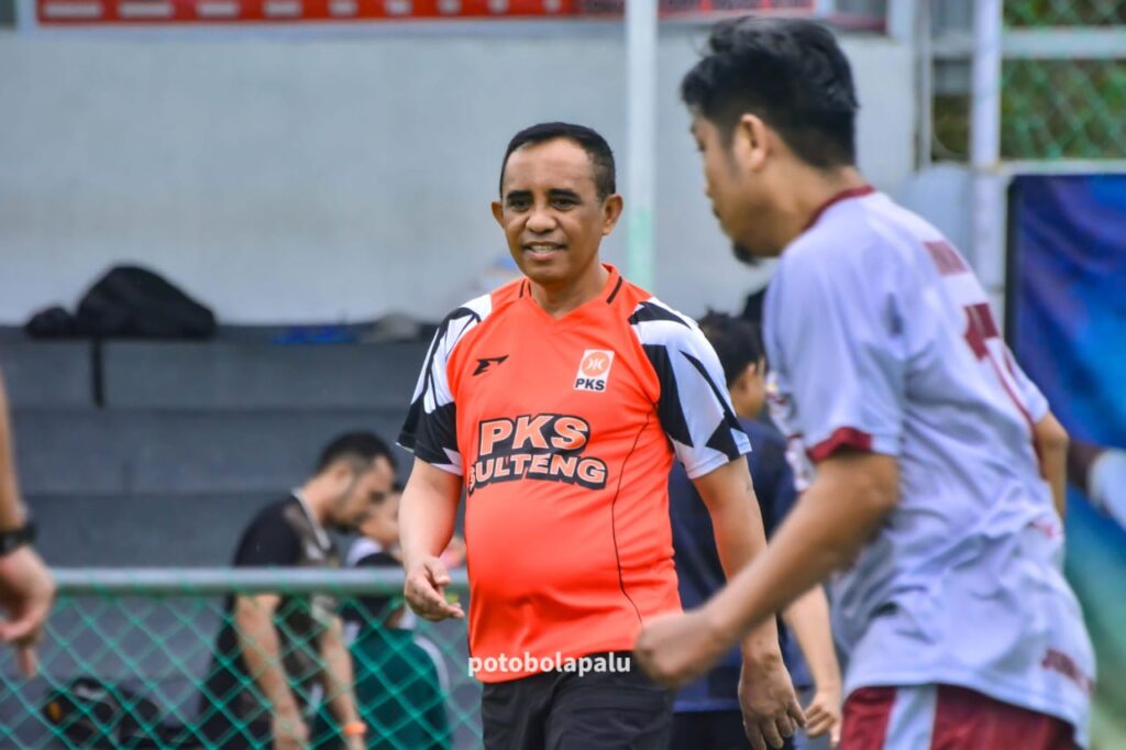 Ini Syarat Agar Anwar Hafid Maju Ketua PSSI Sulteng