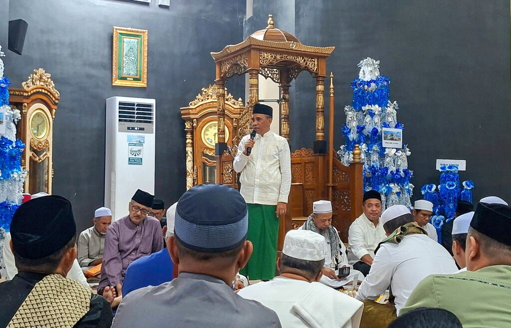 Peringati Maulid Nabi SAW, Pemprov Sulteng Gelar Subuh Berjamaah