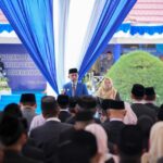 Gubernur Anwar Hafid melantik 389 pejabat eselon III dan IV di lingkup Pemerintah Provinsi Sulteng, Kamis (15/1/2026). Foto: Biro Adpim