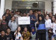 Bank Mandiri Area Palu Bantu Kebutuhan Darurat Penyintas Gempa di Tiga Desa