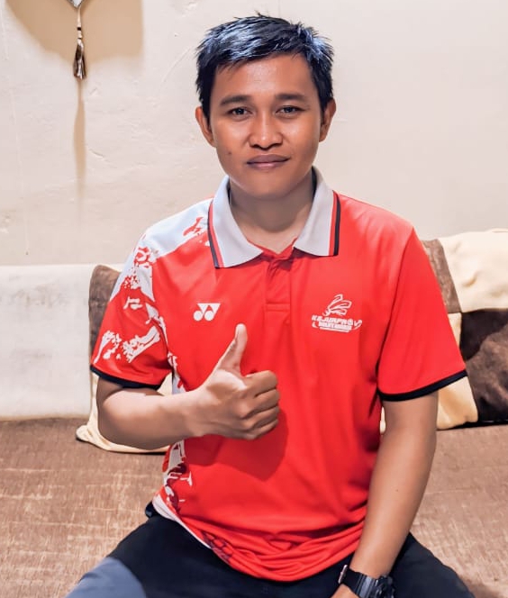 CATAT SEJARAH !!! Moh. Ardin, Wasit Bulutangkis Pertama Asal Sulteng yang Bertugas di PON