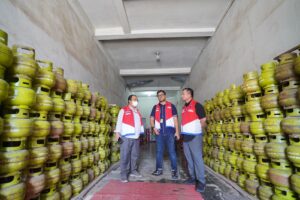 Pastikan Ketersediaan Stok dan Harga Sesuai HET, Pertamina Sulawesi Lakukan Sidak di Pangkalan LPG 3 Kg