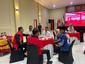 Pasangan BERANI Hadir di KPU Untuk Pengundian Nomor Urut