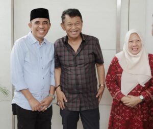 Anwar – Reny Harapkan Dukungan dan Bimbingan Rusdy Mastura