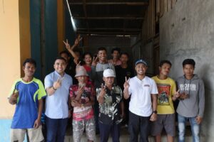 Ucapkan Terima Kasih, Putra Gubernur Sulteng Terpilih Kunjungi Dusun Wana