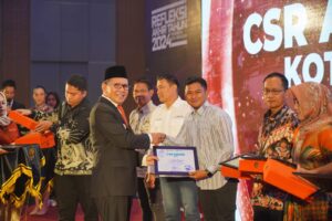 Pertamina Sulawesi Raih Penghargaan CSR Award 2024 dari Walikota Makassar