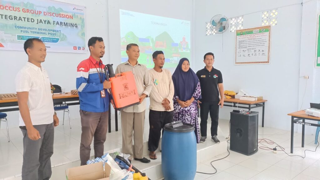 Pertamina Inisiasi Pemanfaatan Kotoran Sapi Jadi Pupuk Organik di Lanto Jaya Poso