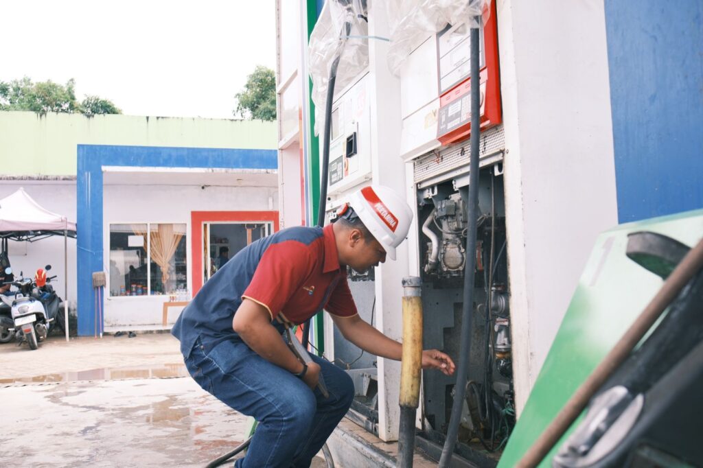 Pertamina Gerak Cepat Pulihkan Layanan BBM dan LPG Pasca Banjir di Maros