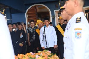 Gubernur Sulteng Melepas Kepergian Alm. Rum Parampasi dengan Penuh Kehormatan