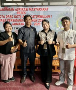 Lewi Alik Serap Aspirasi Warga di Jalan Banteng IV Birobuli Selatan