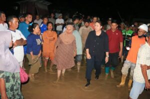 Gubernur Anwar Hafid Instruksikan Penanganan Cepat Banjir di Desa Wombo Kalonggo