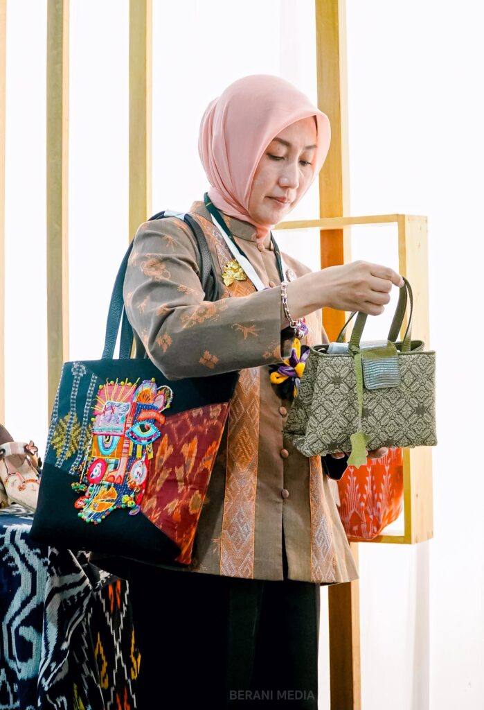 Sry Nirwanti Bahasoan Hadiri Penutupan HUT ke-45 Dekranas di Balikpapan