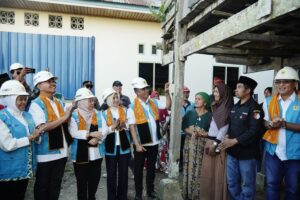 Akhirnya, Warga Desa Olu Lindu Bisa Menikmati Listrik