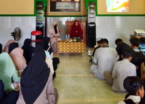 Dorong Kebiasaan Membaca, SMP IT PERSIS Palu Gelar Kajian Literasi