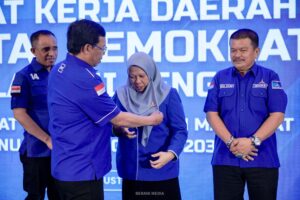 Wagub Sulteng Reny Lamadjido Resmi Gabung Partai Demokrat