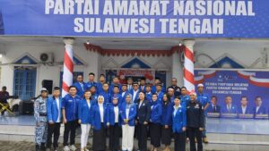 Meriahkan HUT RI ke-80, DPW PAN Sulteng Gelar Upacara Bendera dan Bagikan 2.700 Paket Sembako