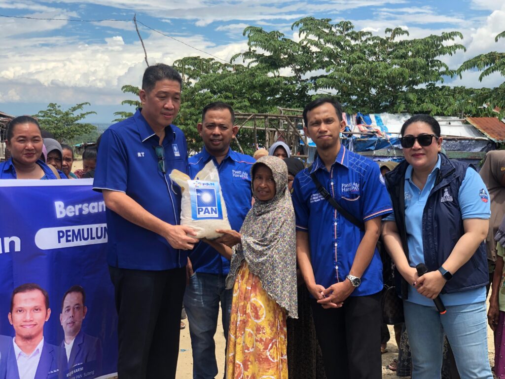 Wujudkan Merdeka Pangan, PAN Sulteng Bagikan 2.700 Paket Sembako