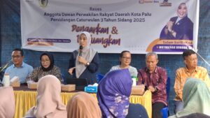 Reses di Lambara, Mutmainah Korona Dorong Warga Ajukan BMU