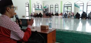 Ketua DPW PKS Sulteng Beri Tausiah Demokrasi dan Islam di Unismuh Palu