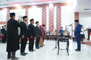 Lima Anggota Komisi Informasi Sulteng 2025-2029 Resmi Dilantik