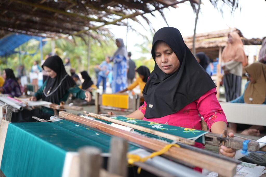 Towale Jadi Prioritas Desa Wisata dan Pusat Tenun Donggala