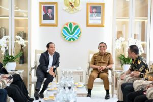 Gubernur Anwar Hafid dan KLH Satukan Langkah Tertibkan Tambang Ilegal