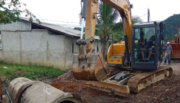 PT GNI Bantu Infrastruktur Desa Bunta, Bangun Jalan dan Gorong-gorong