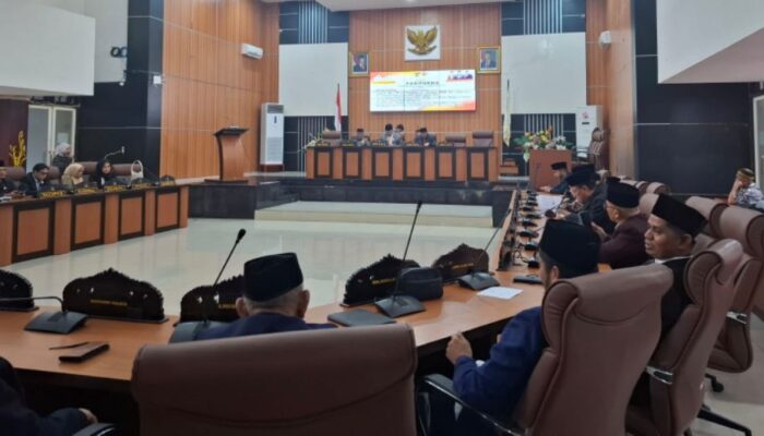 Rapat Paripurna DPRD Kota Palu, Bahas Laporan Reses Hingga Pembentukan Pansus Tambang