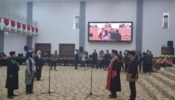 Arnila H. Ali Resmi Jabat Wakil Ketua DPRD Sulteng