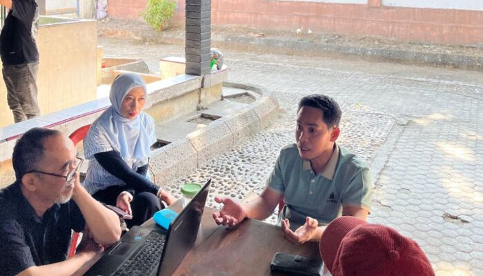 Takwin Serap Aspirasi di Forum Diskusi Sawit 